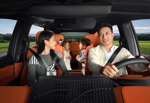 专治春运焦虑症:这车能装下一家七口+年货,还省出一部iPhone 17 专治春运焦虑症:这车能装下一家七口+年货,还省出一部iPhone 17